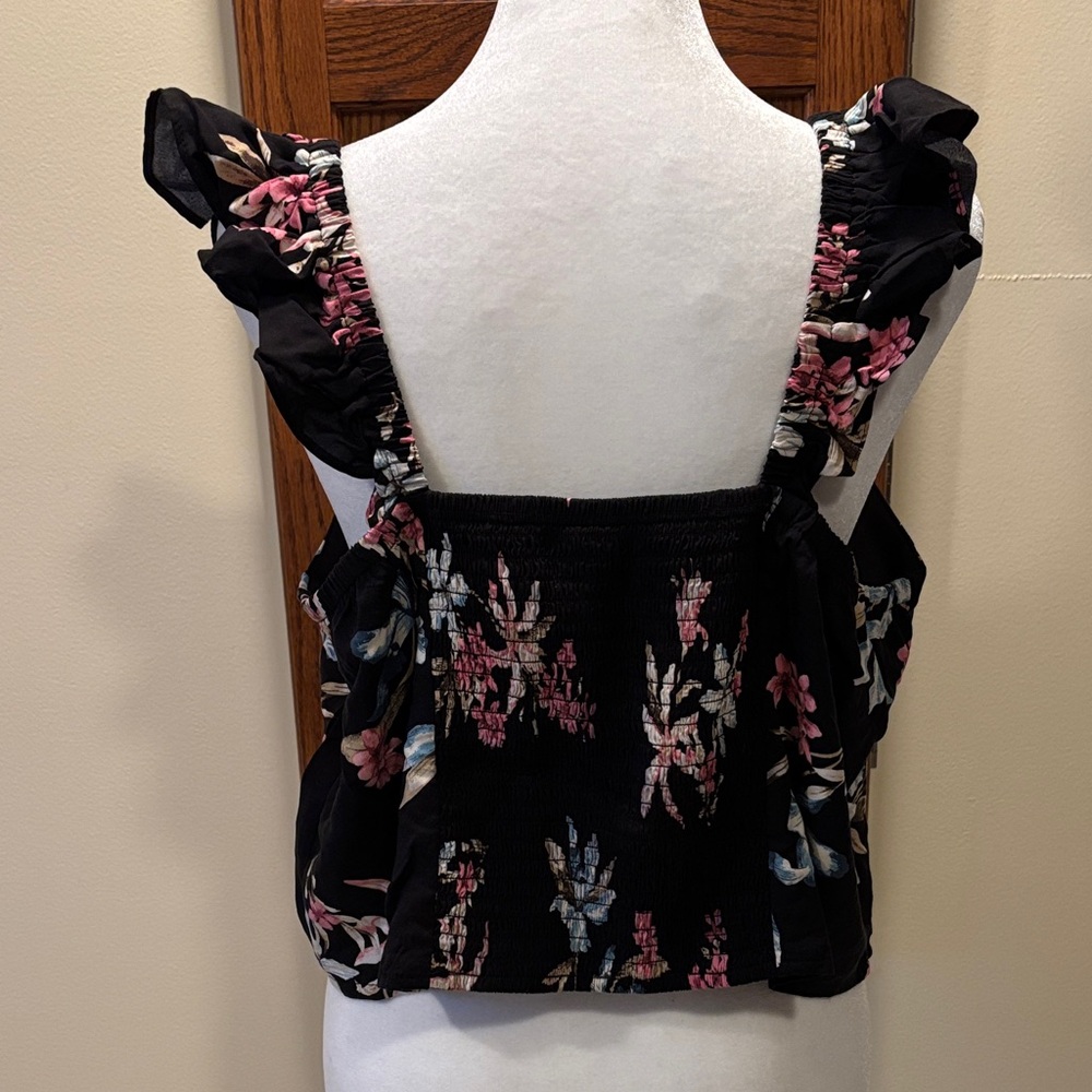 NWT Torrid Black and Pink Floral Top and matching pants - size 1X - Picture 5 of 14